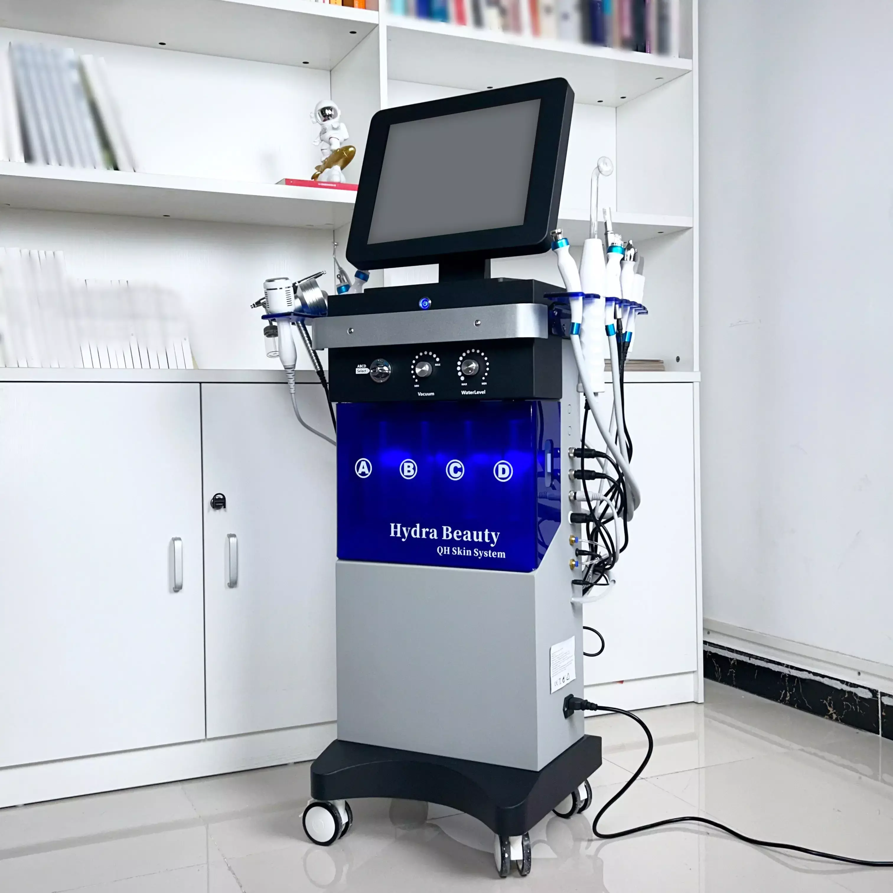 Косметический аппарат для омоложения HydraBeauty Pro 14 в 1